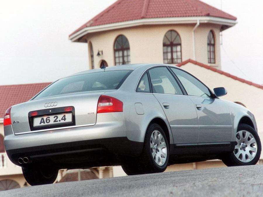  Audi A6 2.4 Sedan (4B, C5) 2001 года  (ZA) (фото 2 из 2)